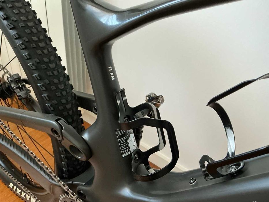 SCOTT SPARK RC TEAM (M) - Suspensão Total FOX 34 SC - Modelo 2023