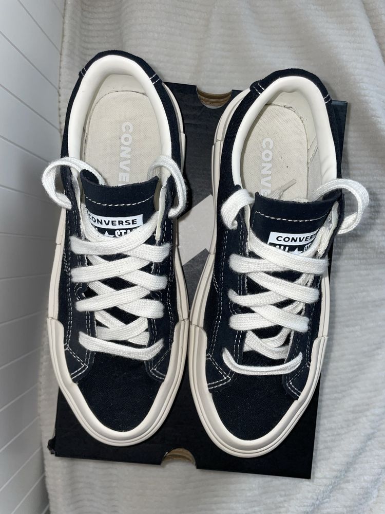 czarne Converse na platformie Chuck Taylor All Star Cruise