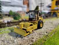 Walec Caterpillar 1/87