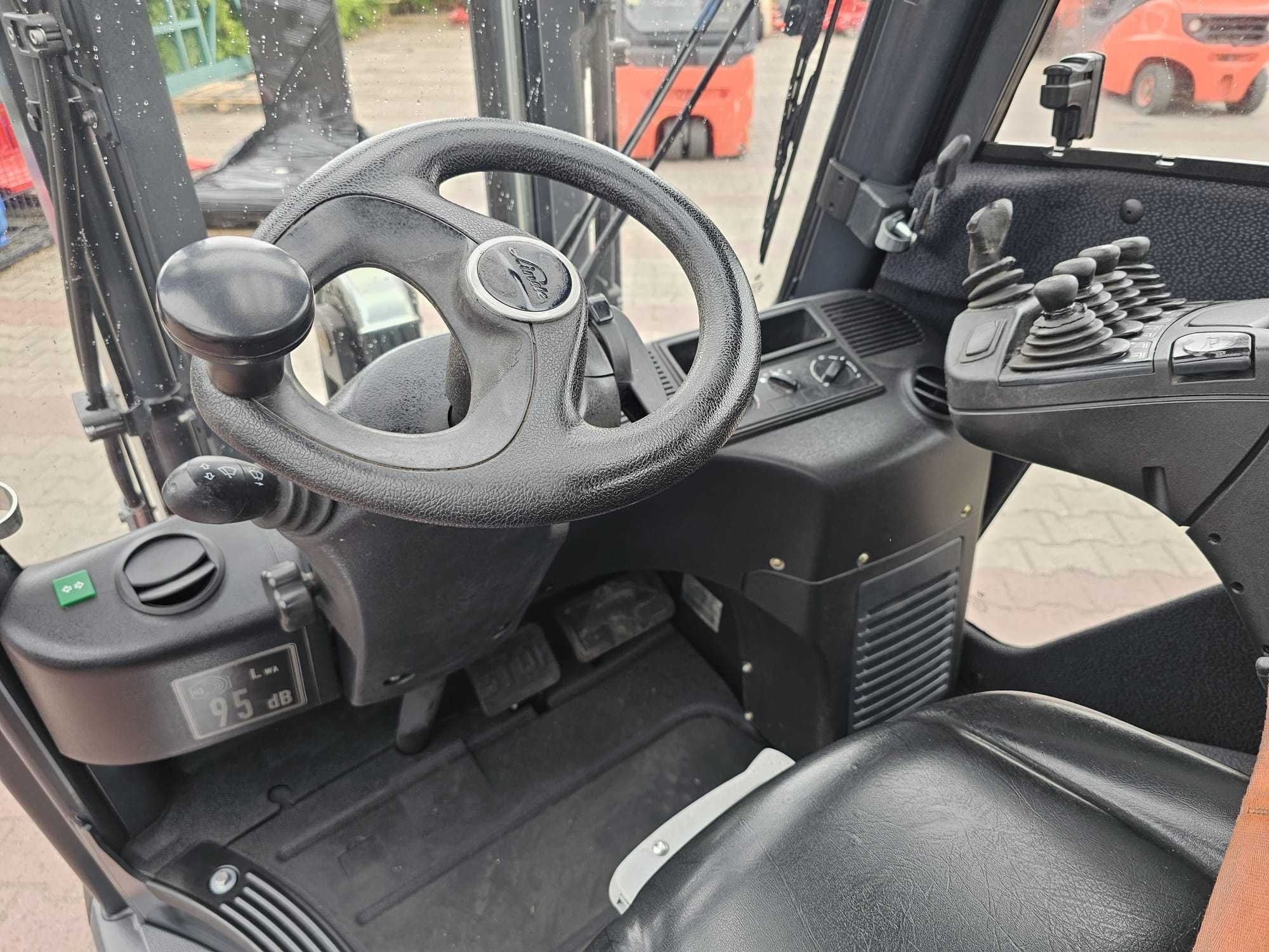 Wózek widłowy Linde H16T-01 kontenerowy 2019r. LPG
