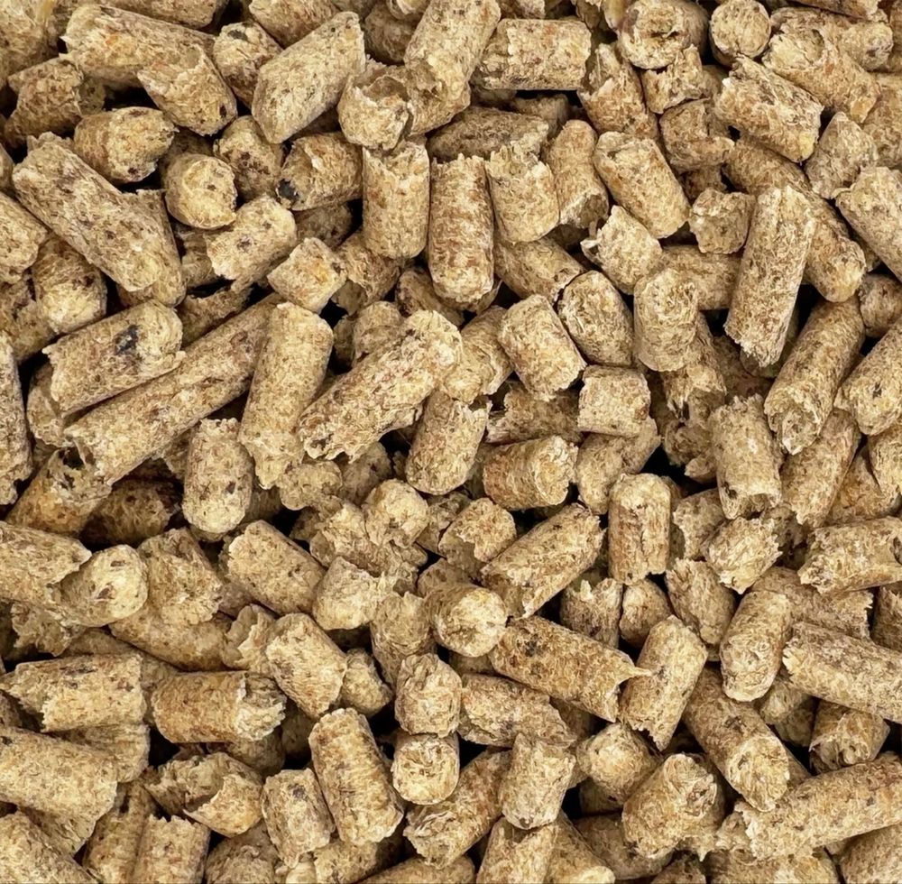 Pellet żwirek drewniany jasny z trociny dla zwierząt 5kg