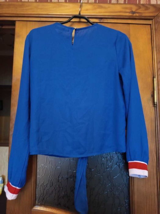 Жіноча-дівчача кофтина Sinsay 36 розмір нова!