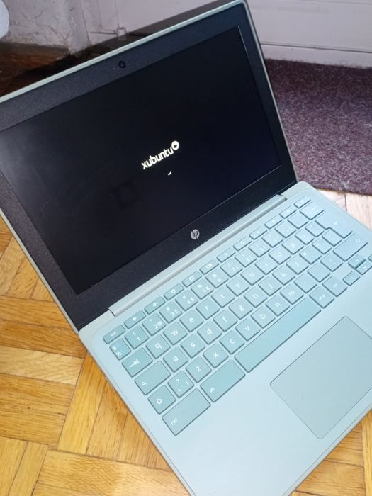 HP chromebook 11a g8 ee