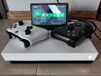 Konsola Xbox One X 1T limitowana Robot White + Nowy pad + FIFA