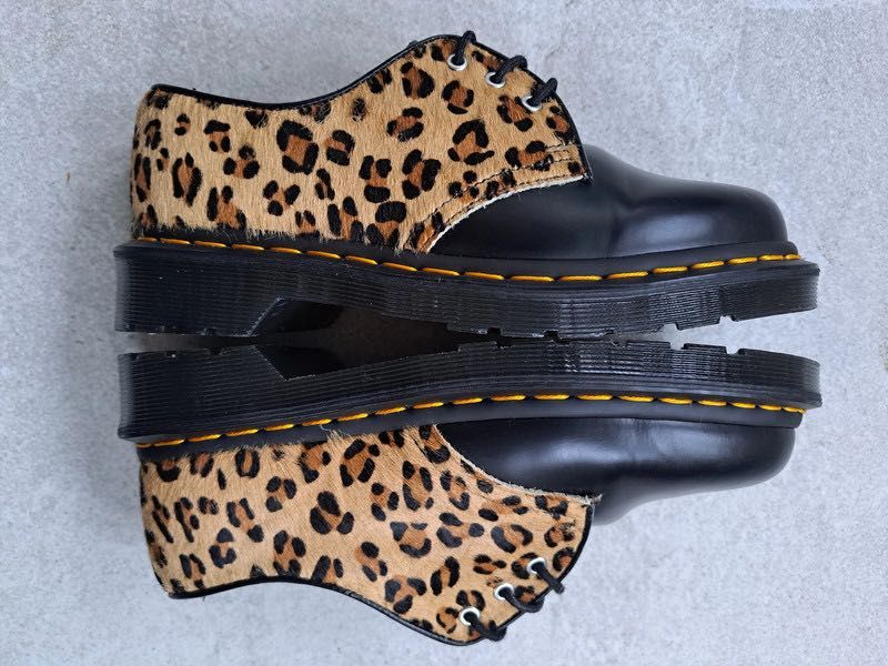 Buty Dr. Martens rozm. 37 skórzane glany w panterkę