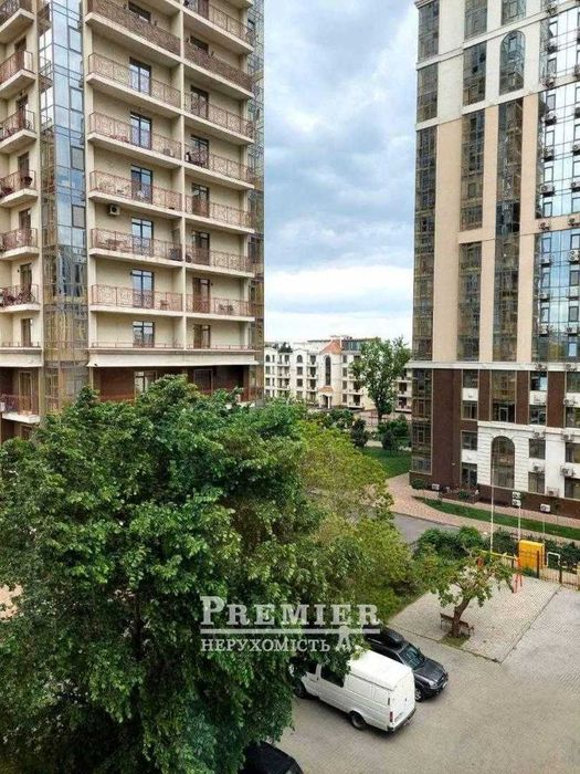 Продам 3-х ком квартиру на Французском бульваре.