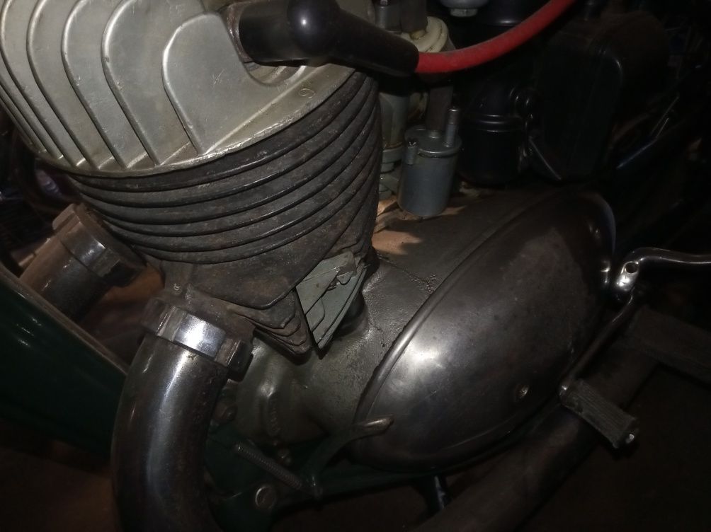 Мотоцікл іж49 свой