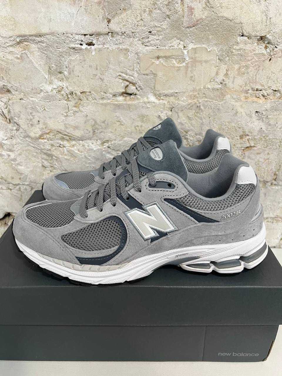 Кросівки New Balance 2002 R сірі оригінал нові кроссовки