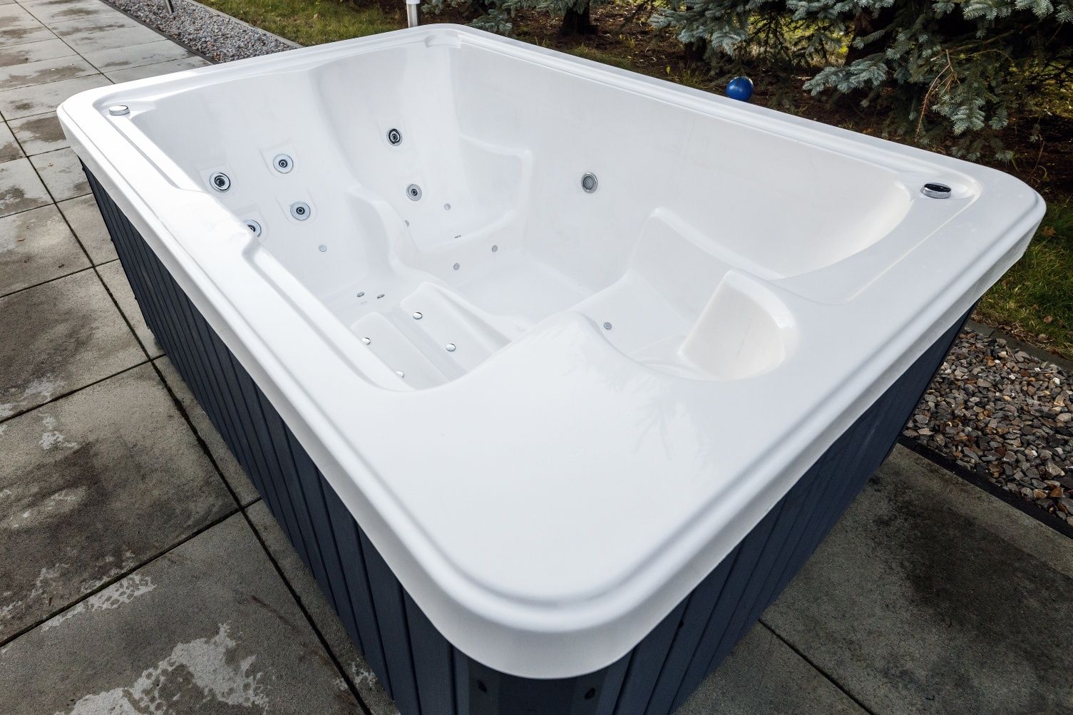 HIT Jacuzzi SLIM 210 x 150cm WiFi smart 3 osobowe Hydromasaż Filtracja