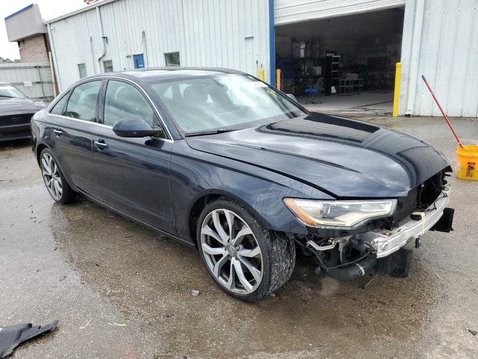 Audi A6 Premium Plus 2014 *