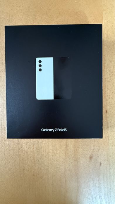 Samsung Galaxy ZFold 5 12gb| 512gb