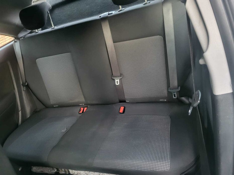 opel corsa D z kompletem kół zapasowych