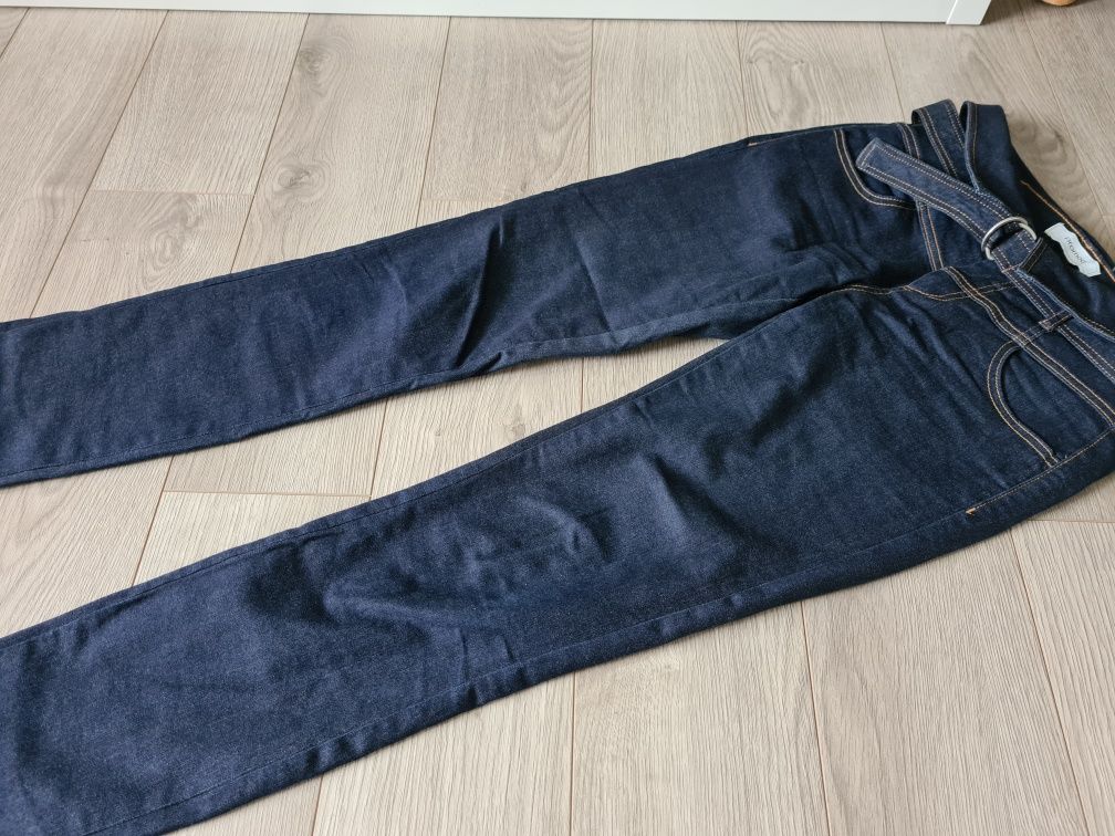 Spodnie jeansy Promod rozmiar 36 z wywiniętym pasem