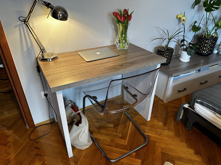 Sprzedam biurko, lampkę, krzesło