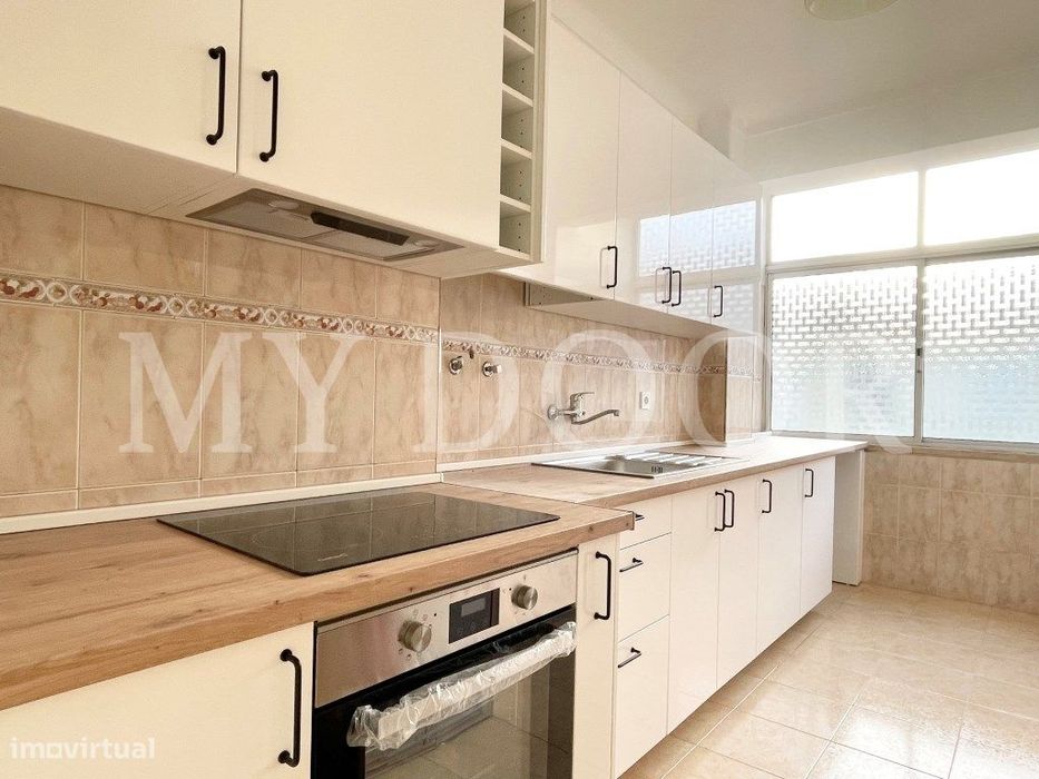 Apartamento T2 p/ ARRENDAR - Moscavide - Boas Áreas - Muita Luz - 3...