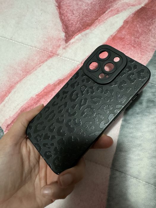 Duas capas IPHONE 13 Pro NOVAS