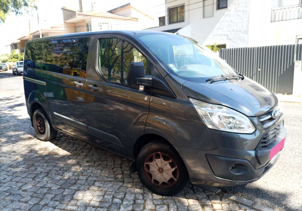 Ford Transit Custom 2.0 Tdci 9 Lugares