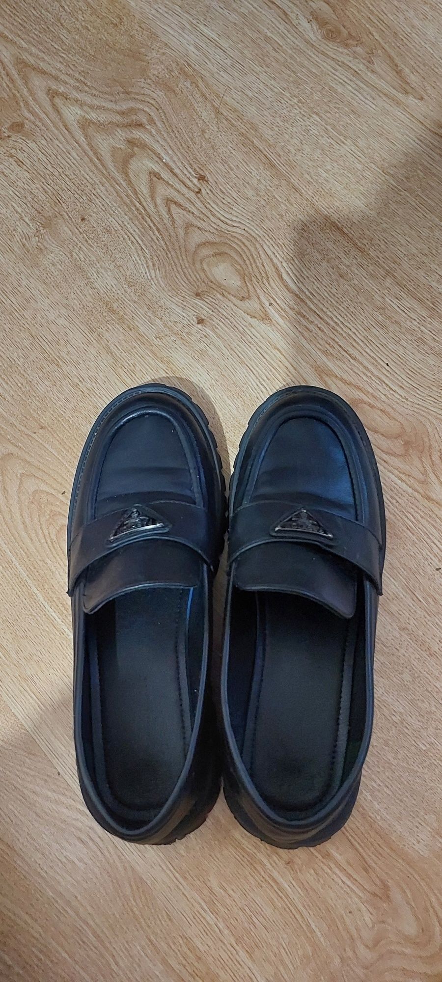 Продам лофери 600