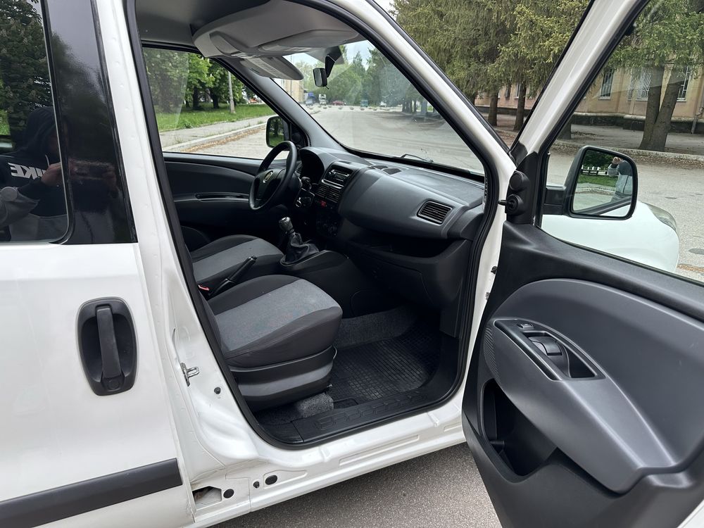 Fiat Doblo 1.4 Газ/Бензин