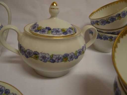 Serwis porcelanowy 10 osób