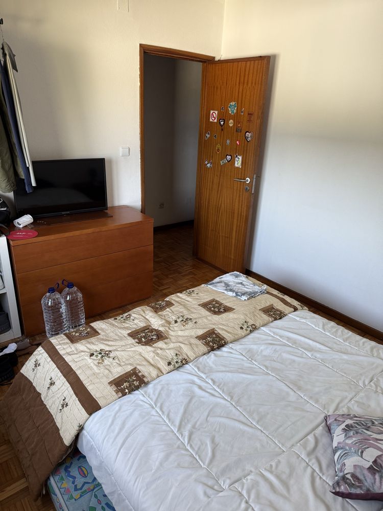 Arrendo quartos em casa