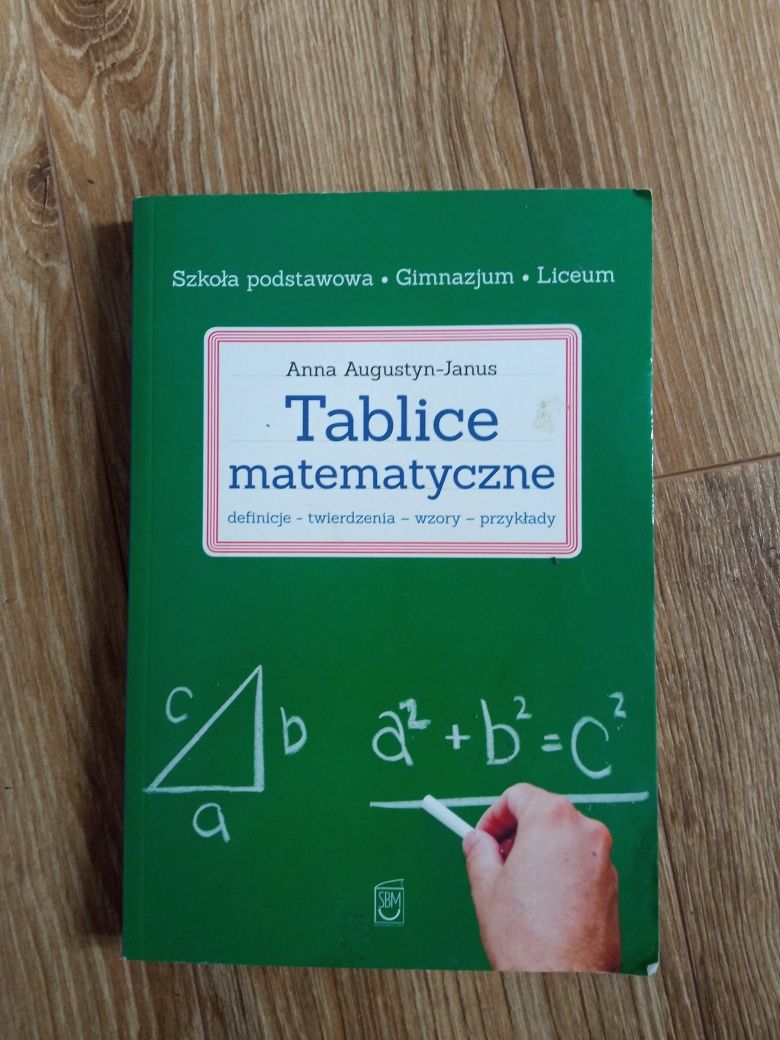 Tablice matematyczne idealny dodatek do szkoły