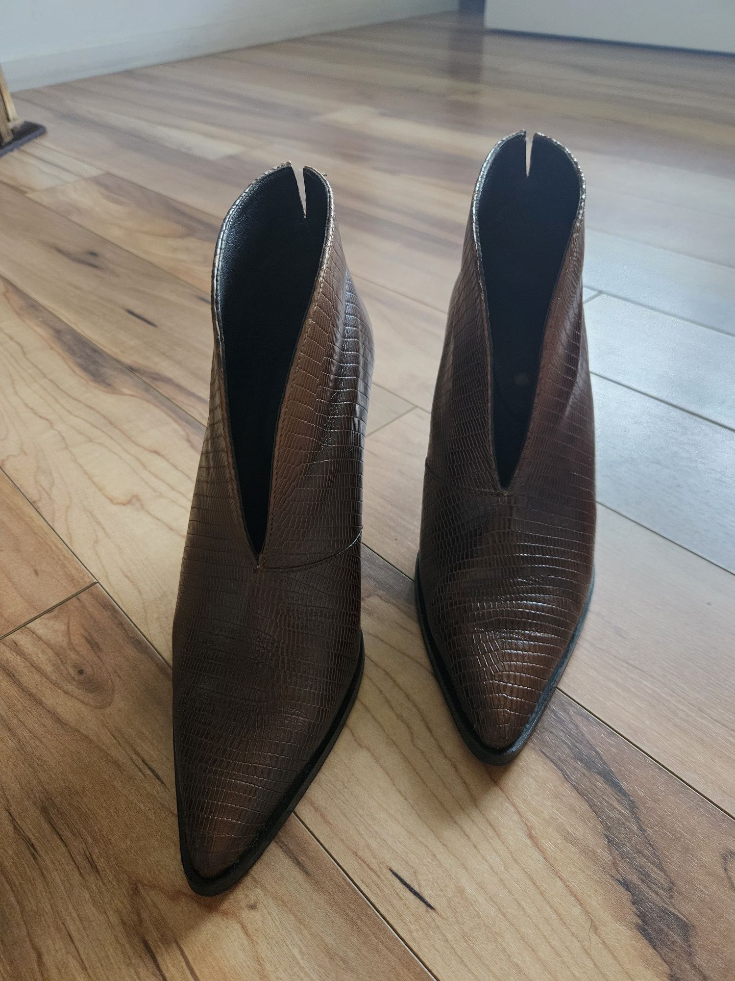 Botins Prof em V.