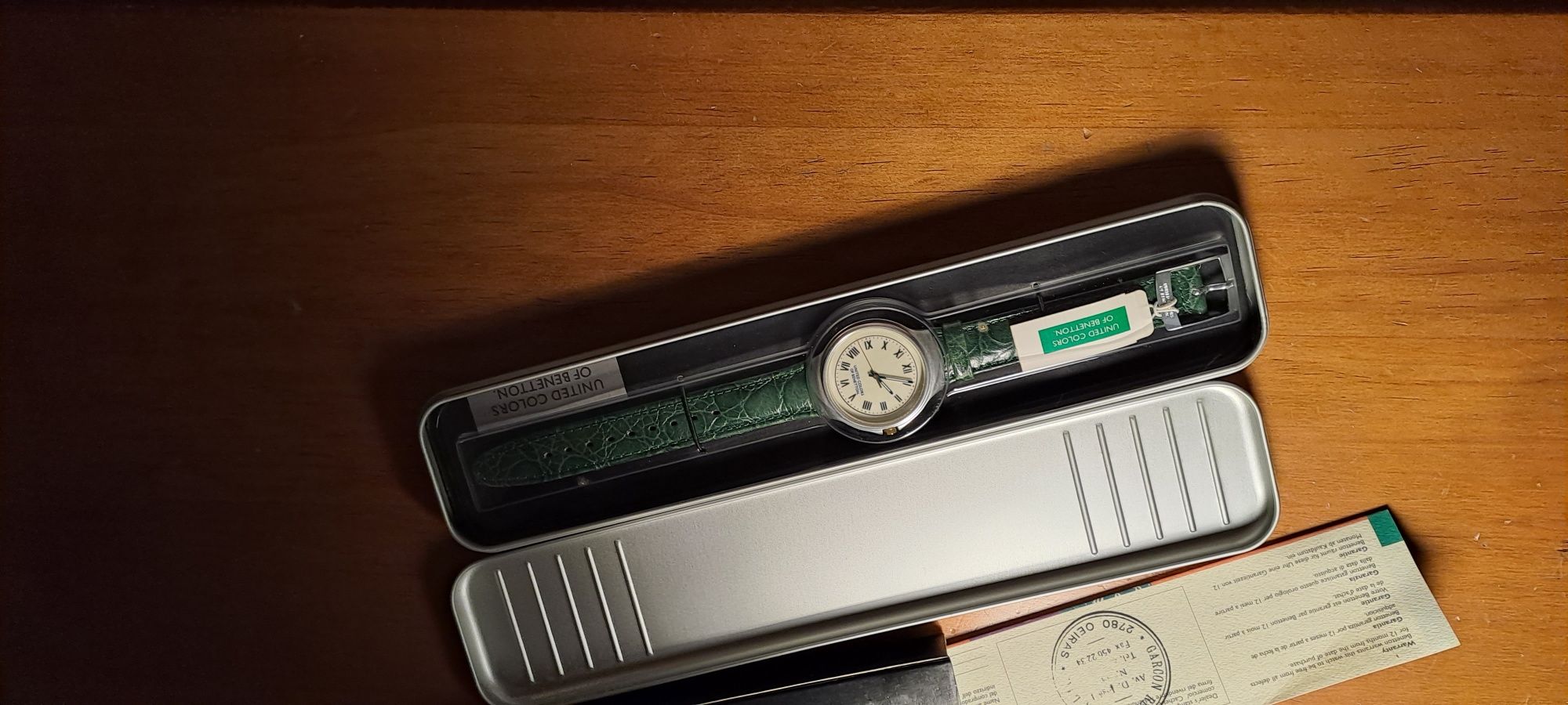Relógio da Benetton com 25 anos nunca usado dentro da caixa original