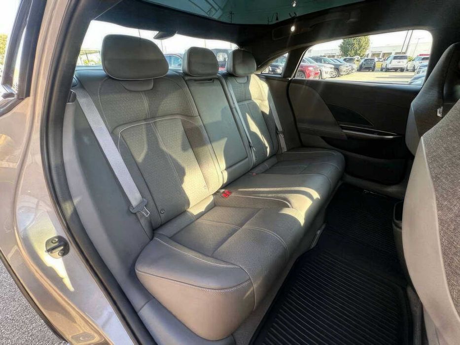 Lucid Air Grand Touring      2022