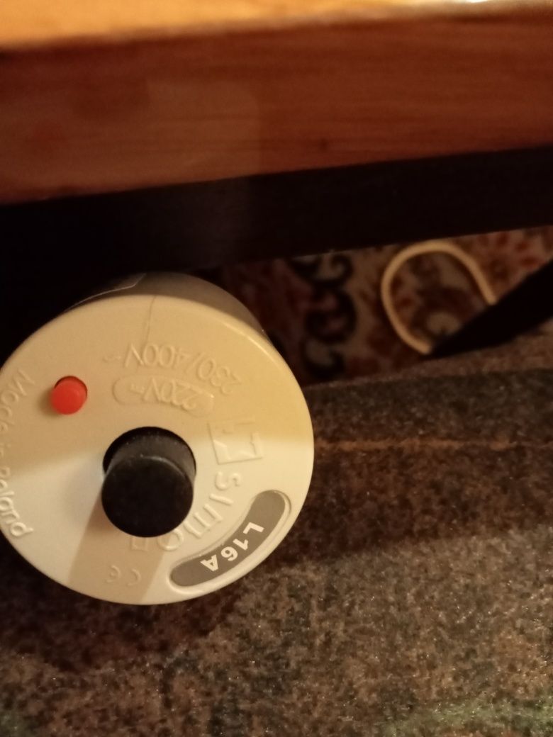 Bezbezpiecznik instalacyjny 16A nie używany