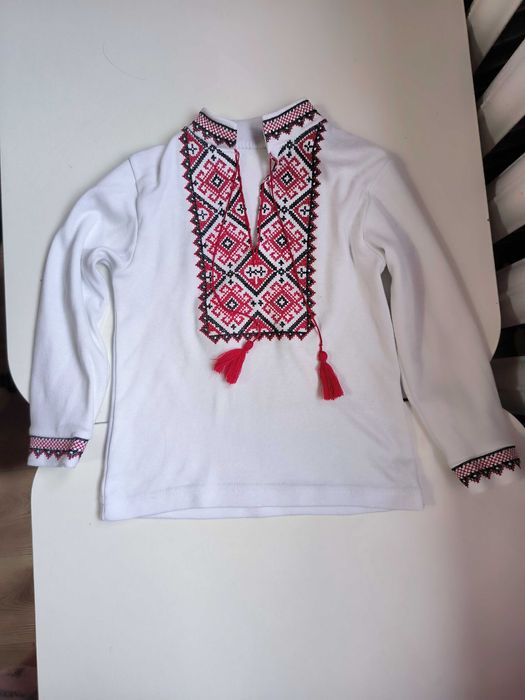 Вишиванка на хлопчика