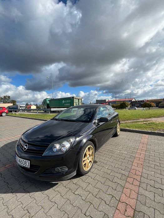 Opel Astra H GTC