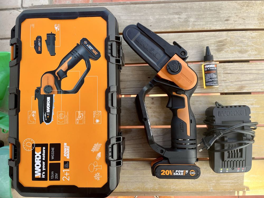 Mini Motoserra a bateria Workx WG 324E