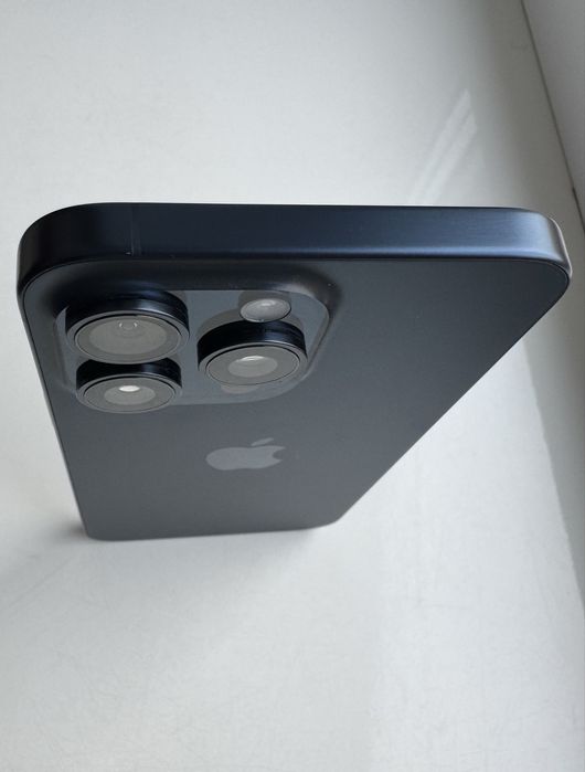 Apple Iphone 15 Pro Max Blue Titanium 256GB в дуже хорошому стані 99%