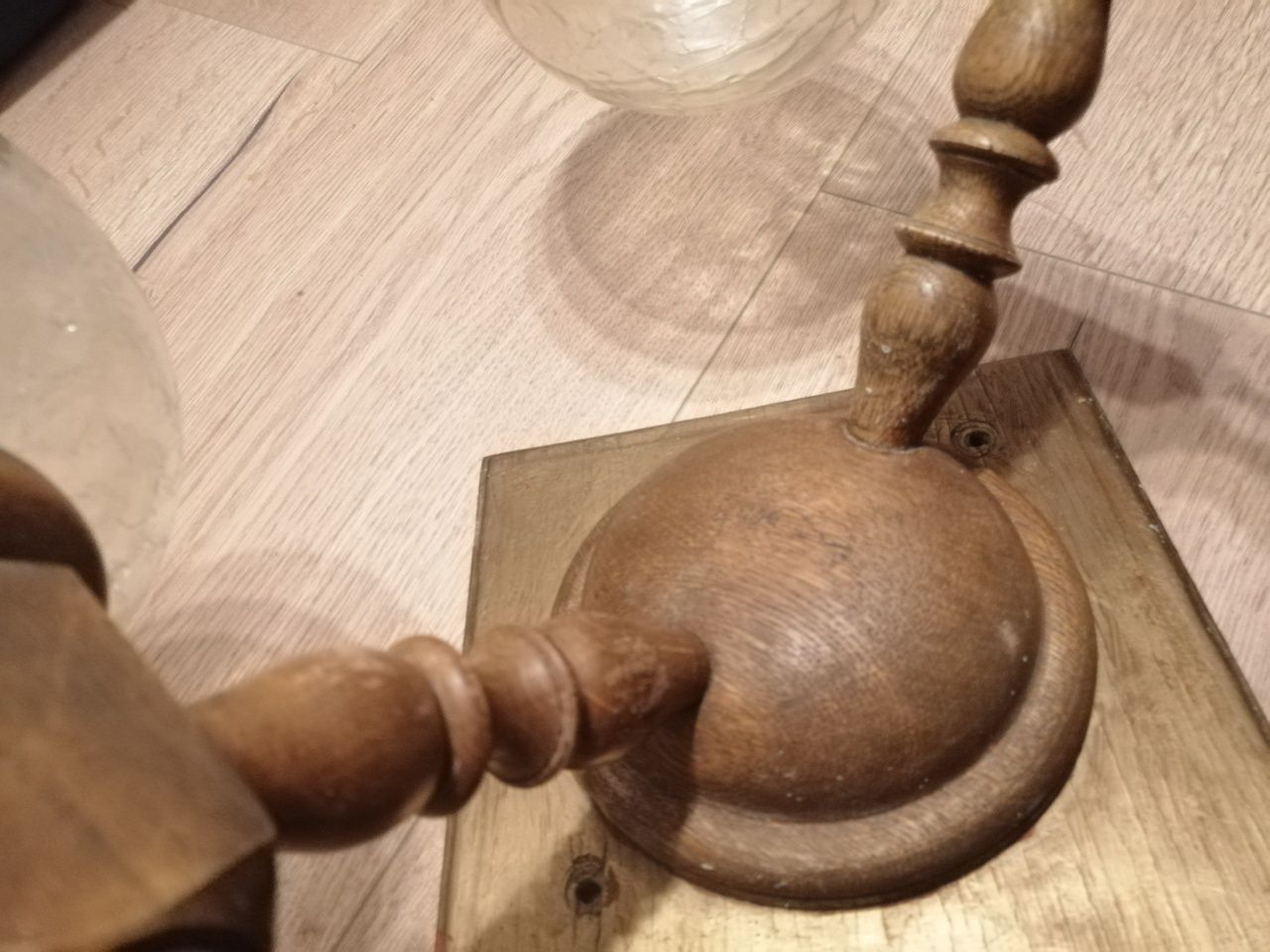 Lampa/kinkiet drewniana z kryształowymi kloszami
