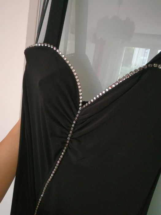 Elegancka sukienka wieczorowa, na studniówkę