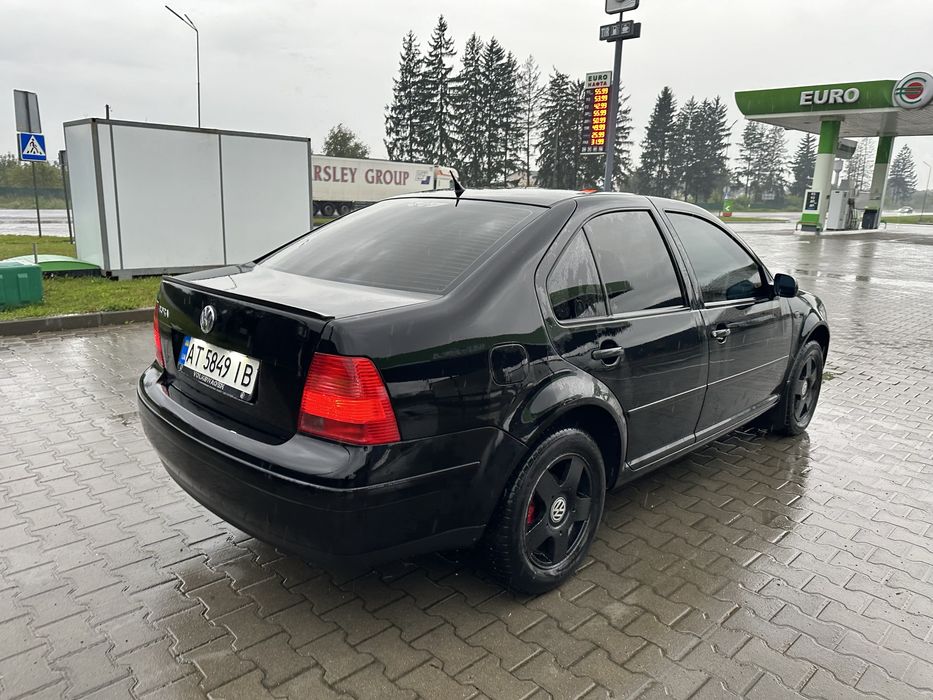 Фольсваген Бора / 1.6 Бензин