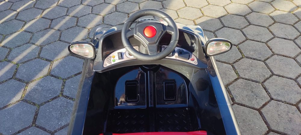 Carro elétrico criança telecomandado R/C