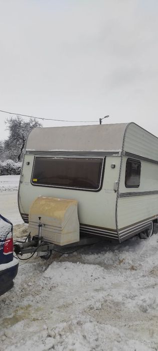 Причіп Hobby 460