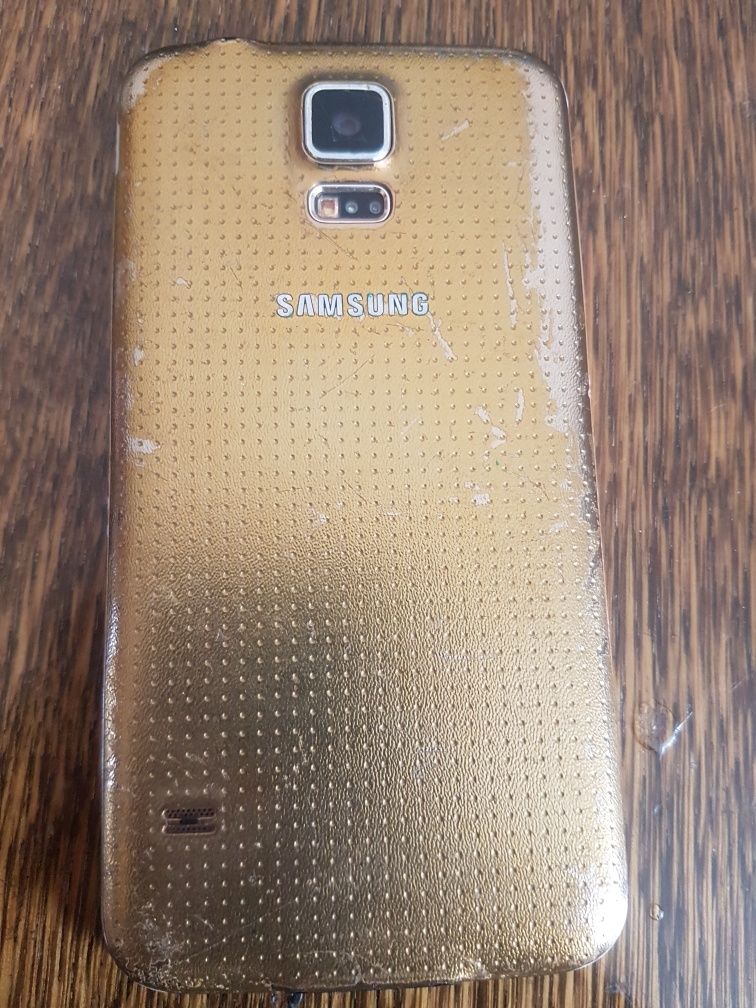 Смартфон Samsung Galaxy S5