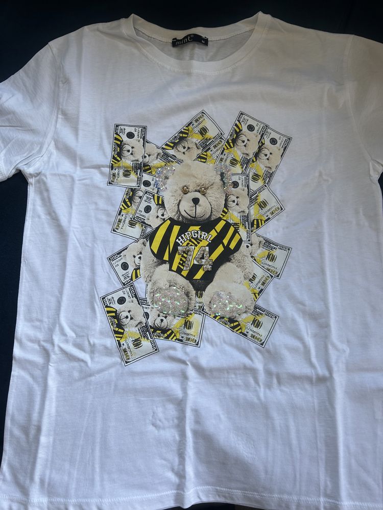 T-shirt M z aplikacją misia