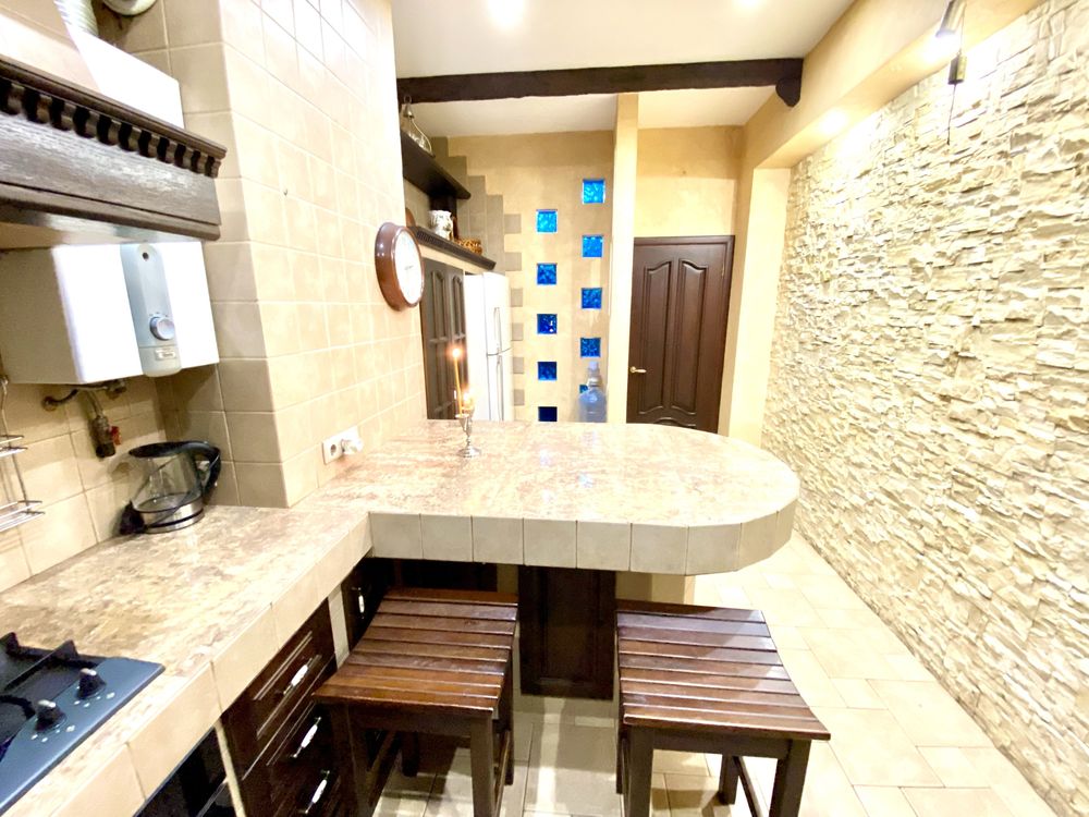 Продам 3 ком. квартиру, 107 м2, мебель, техника, ремонт, рядом парк