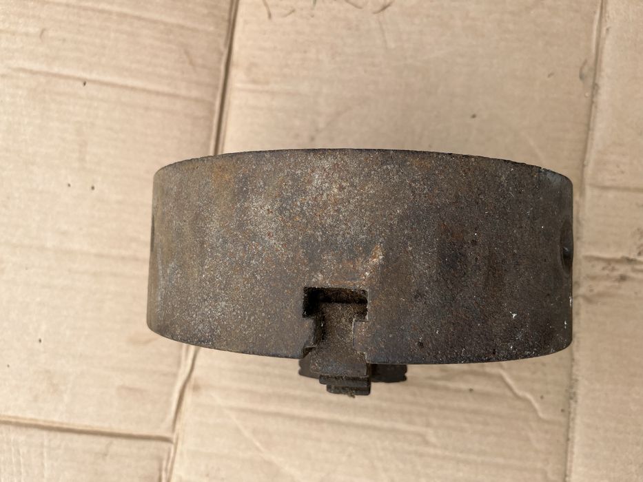 Uchwyt tokarski 247mm