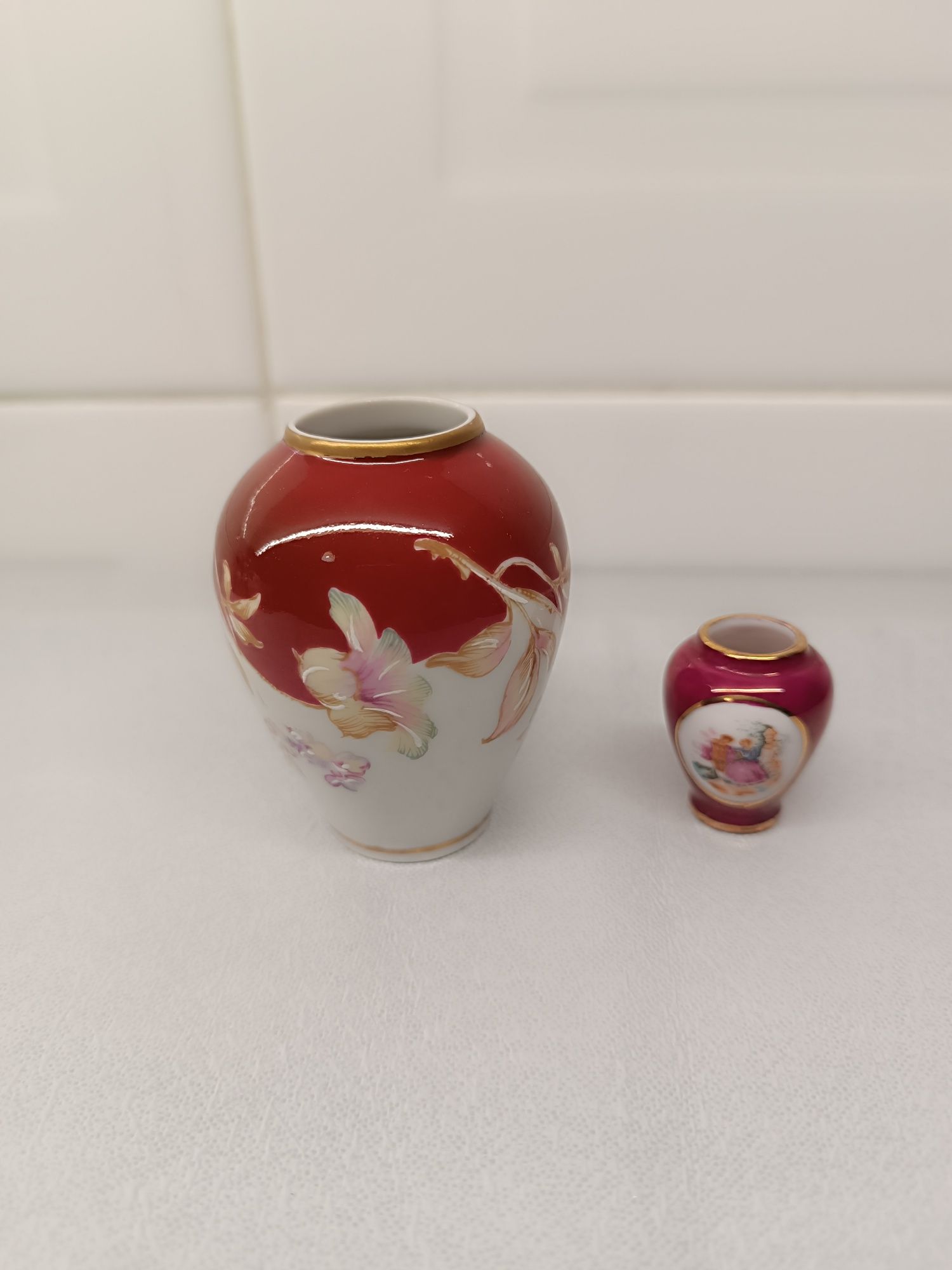 Mini Jarras porcelana Antiga. Artibus. Excelente estado