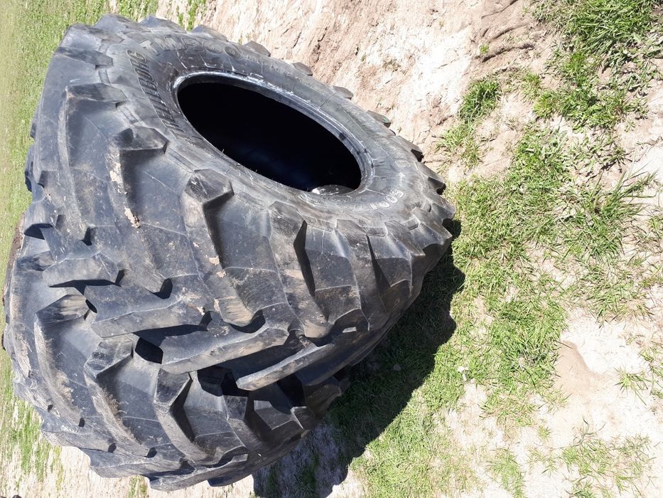 Wzmocnione opony zachodnie TRELLEBORG TM900 600/70 R - 28 PARA Zdrowe