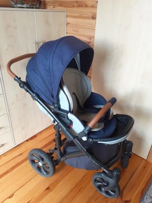 Дитяча коляска 2/1 "Tutis Viva Life 2 Black Iris 079 2019" (Литва)