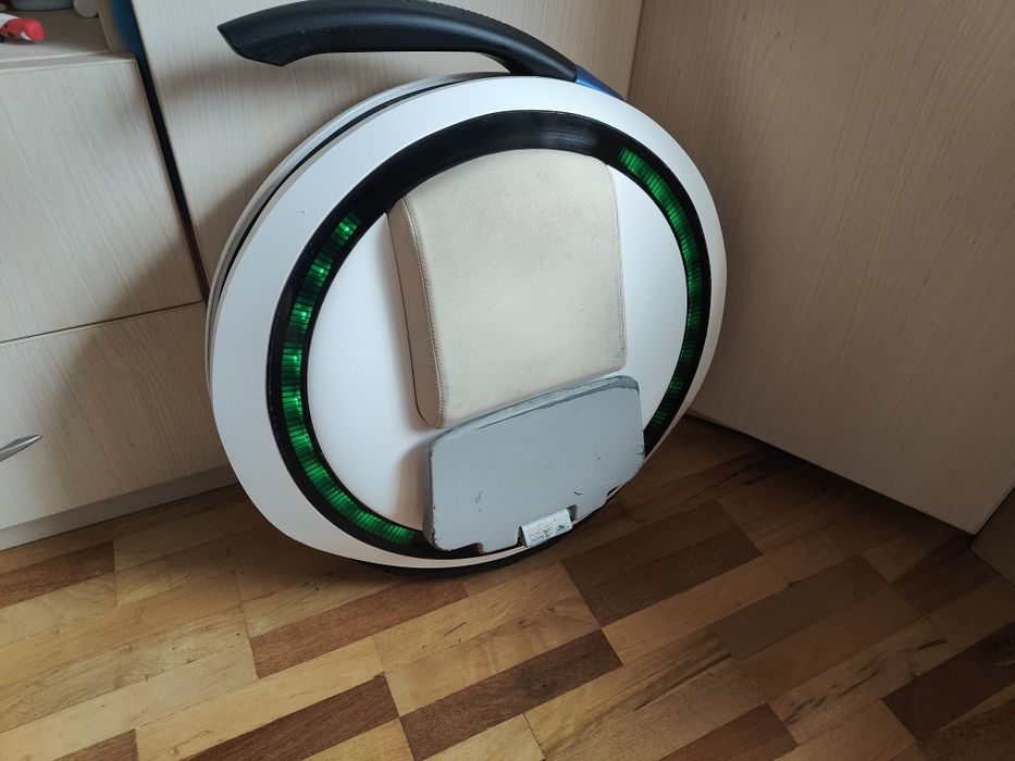 Моноколесо Ninebot One E+ (600 км пробіг)