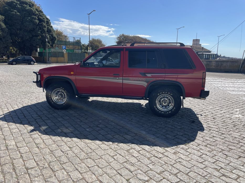 Nissan Terrano 1