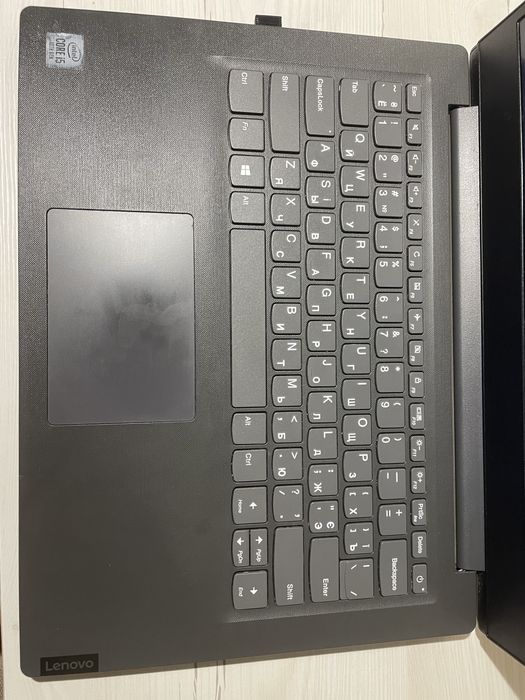 Продаю ноутбук, Lenovo V14/V15