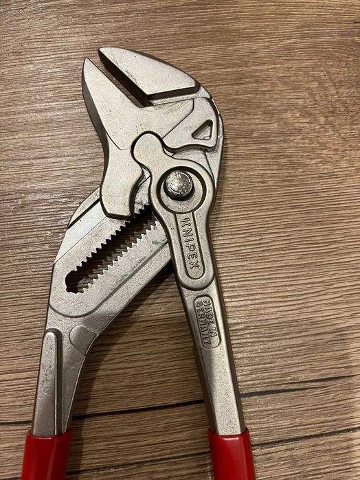 Szczypce, klucz nastawny KNIPEX
